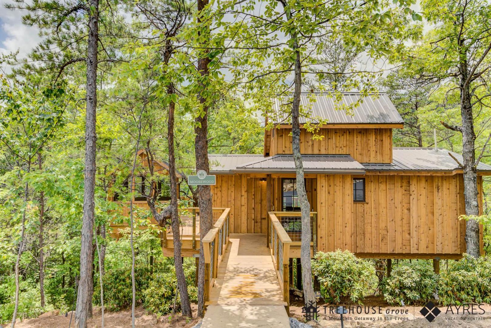 The Moosewood In Treehouse Grove At Norton Creek Vila Gatlinburg Exterior foto